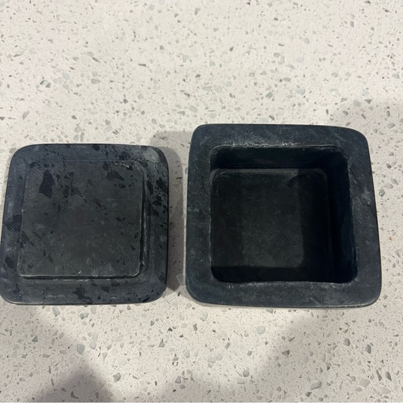 Catherine Martin for Anthropologie Starry Night Marble Trinket Box - Picture 7 of 8